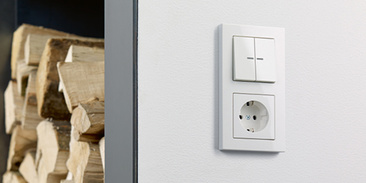 JUNG KNX Taster F 10 bei Elektrotechnik Koller in Kemnath