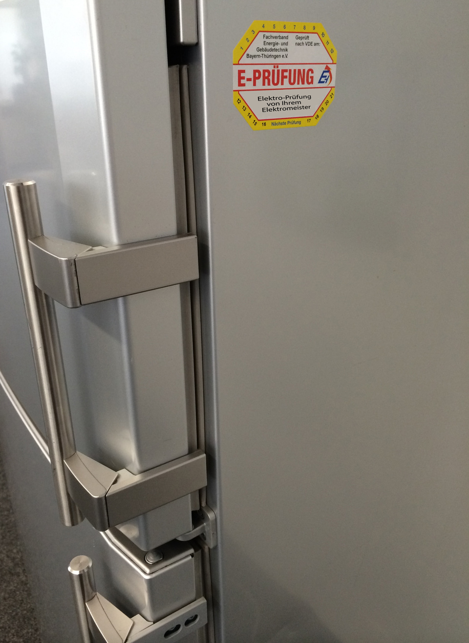 Bild E Pruefung m bei Elektrotechnik Koller in Kemnath